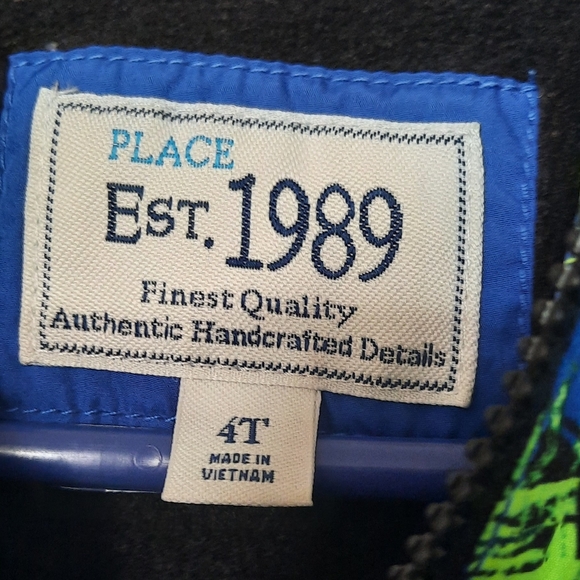 Children's Place kids jacket - Picture 3 of 3
